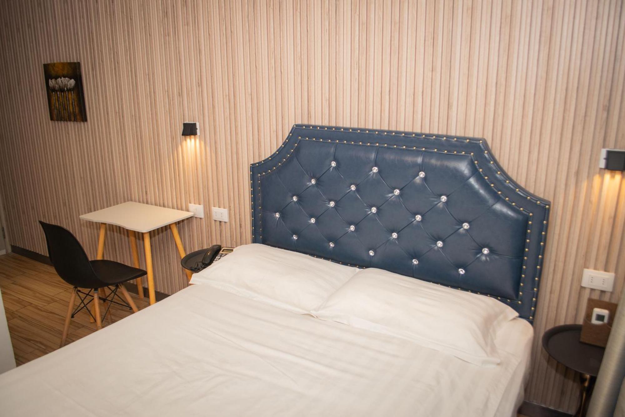 Hotel Boutique Holitel Сантьяго Экстерьер фото